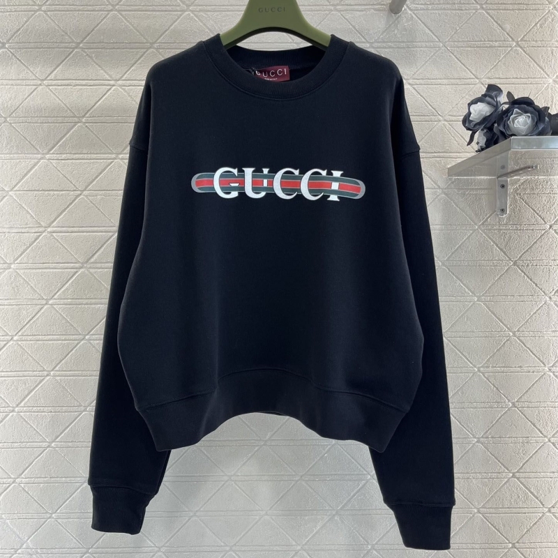 G*u*i hoodies